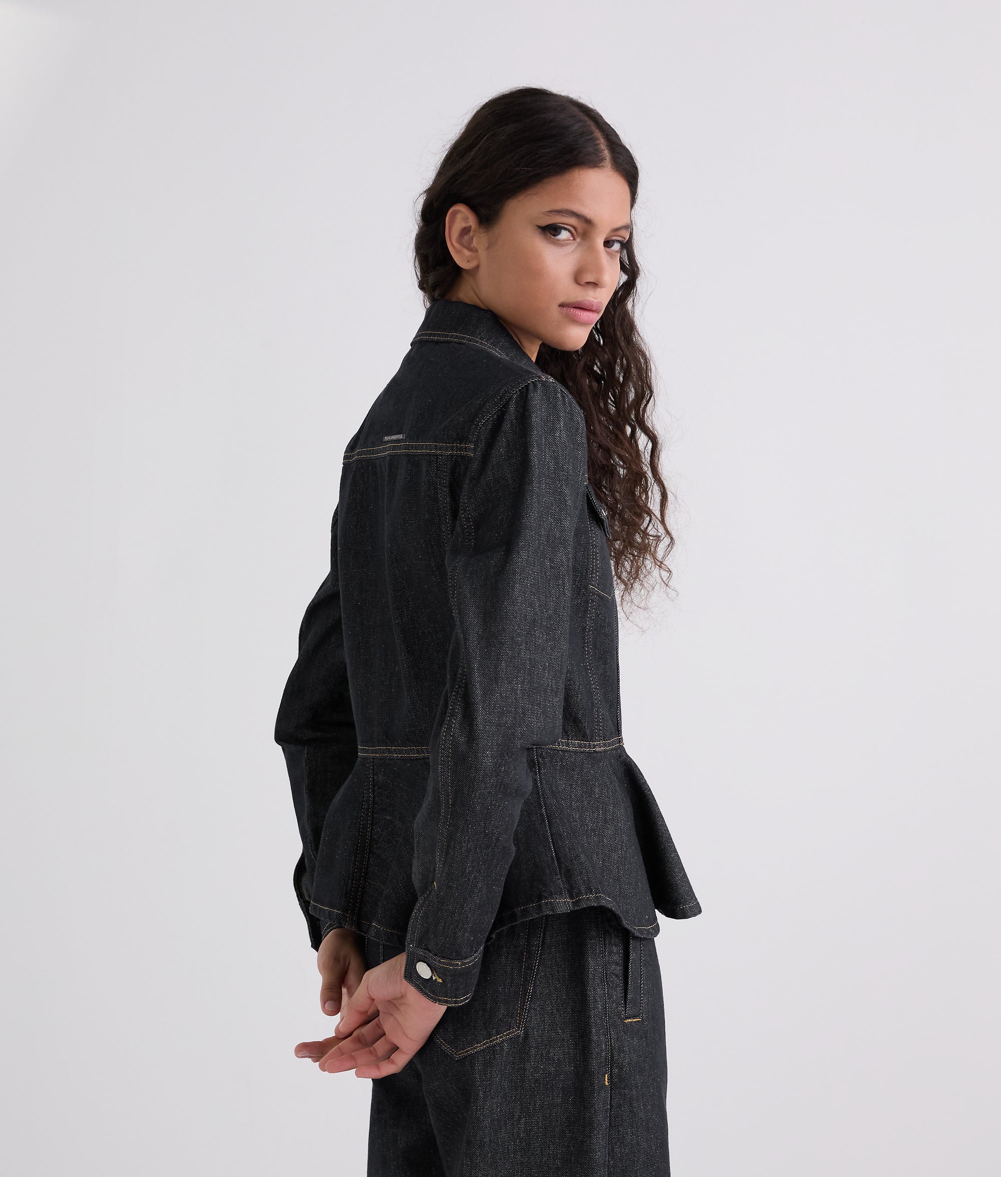 CONTRAST STITCH DENIM JACKET - Image 3