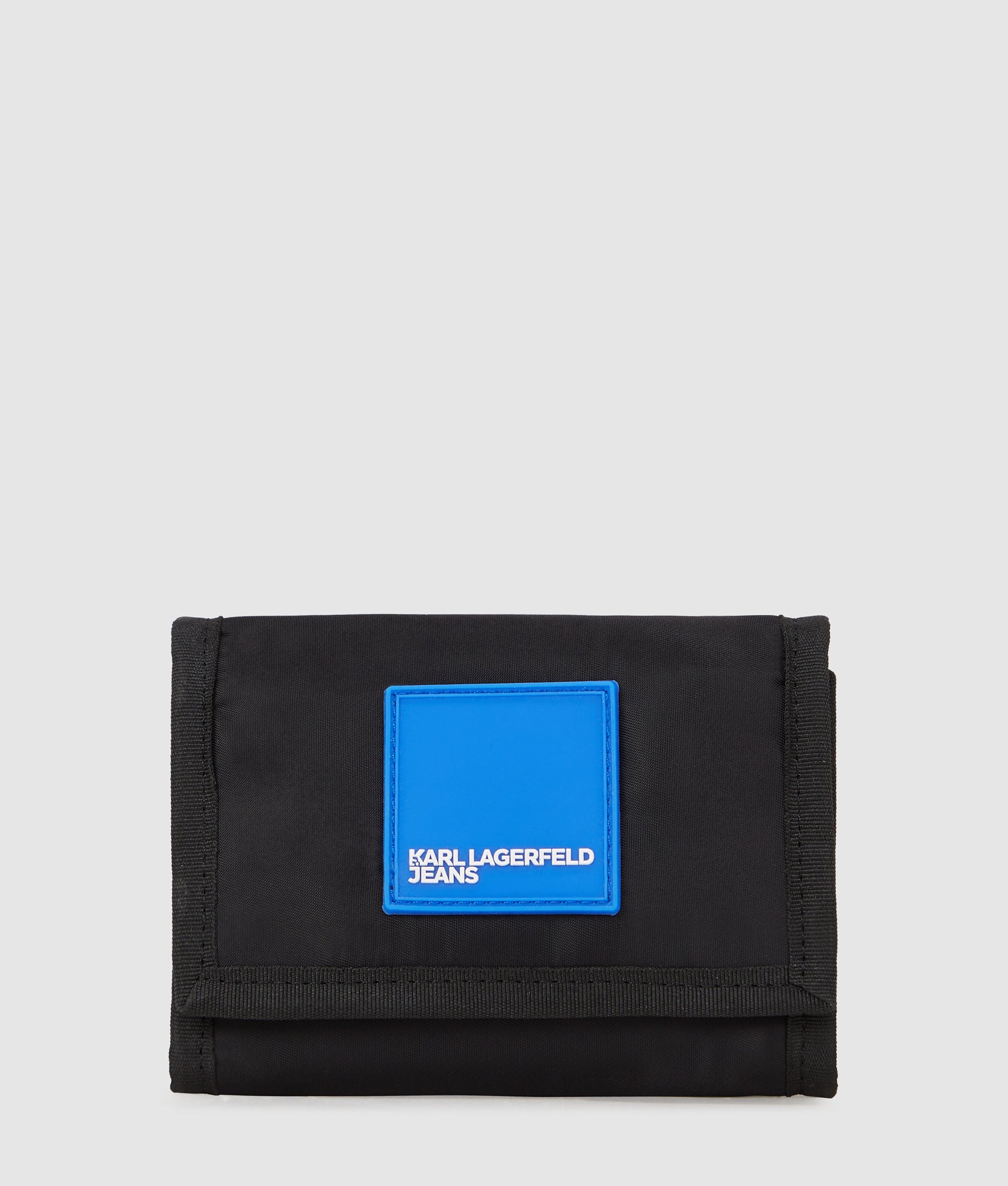 Canyon trifold wallet