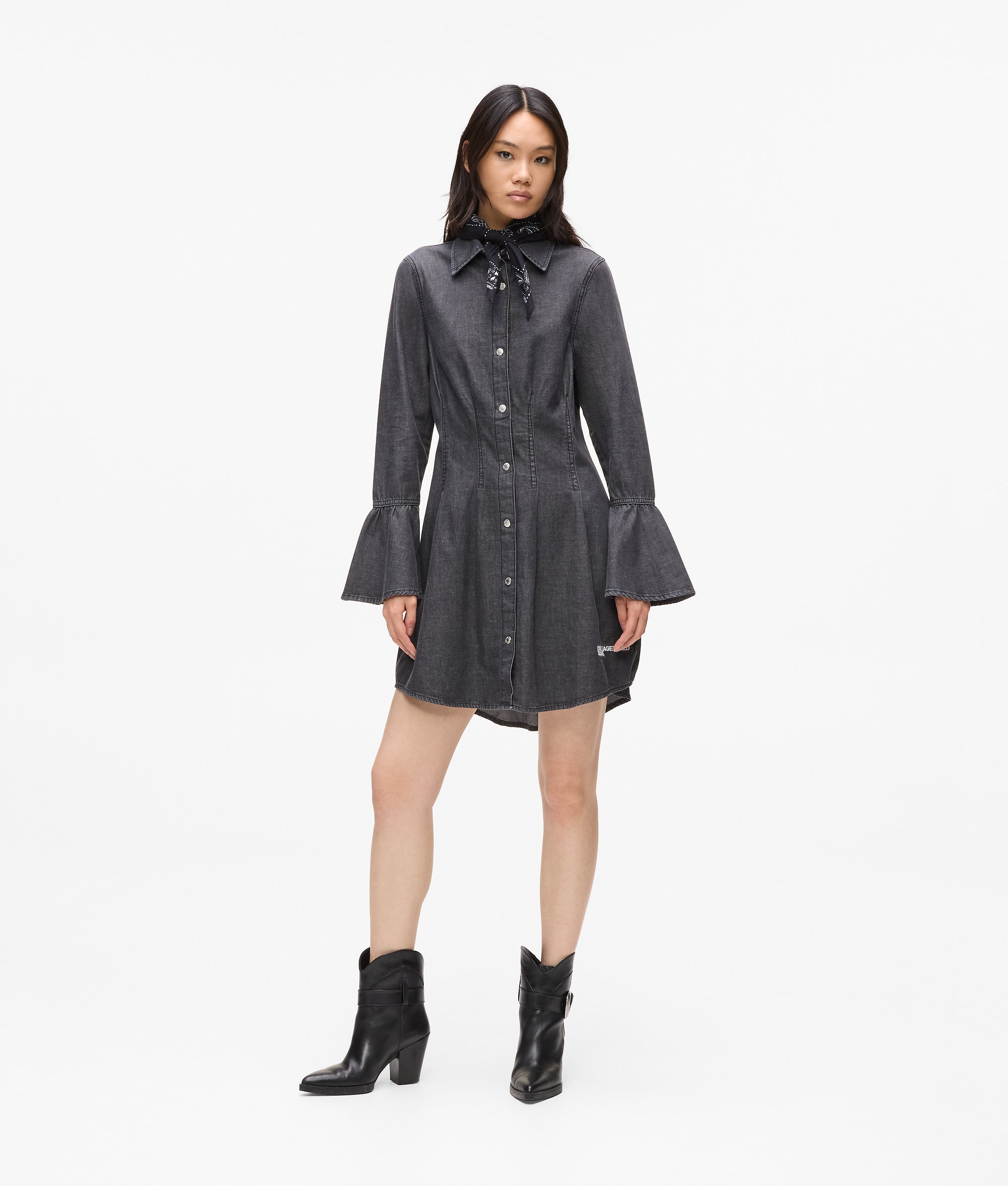 Flared denim dress - Image 4