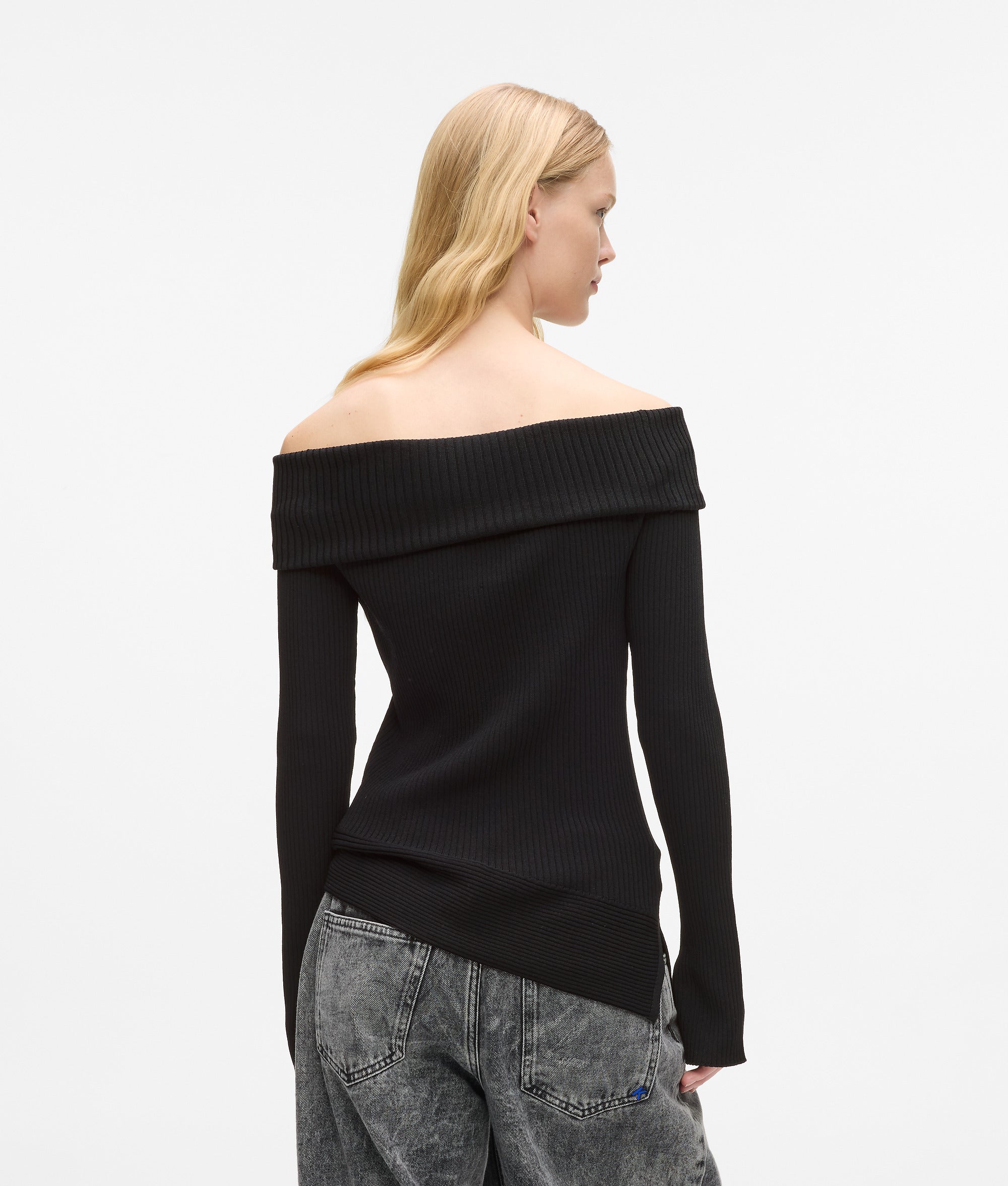 Off-shoulder knit top - Image 2