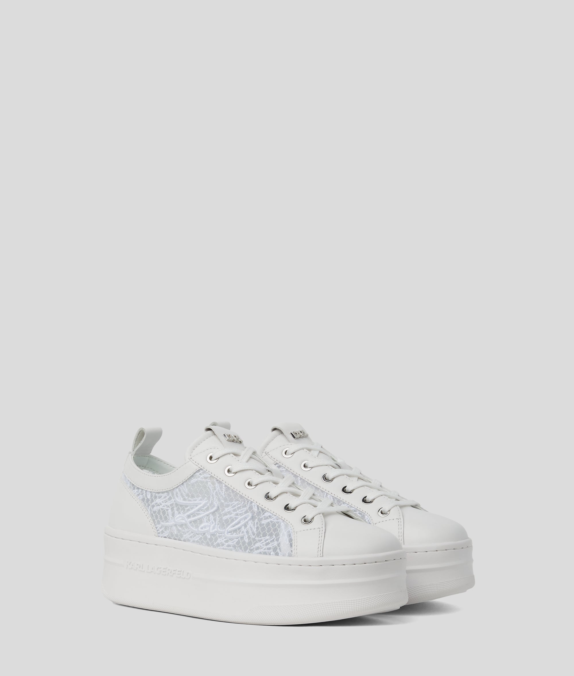 KOBE SIGNATURE SNEAKERS