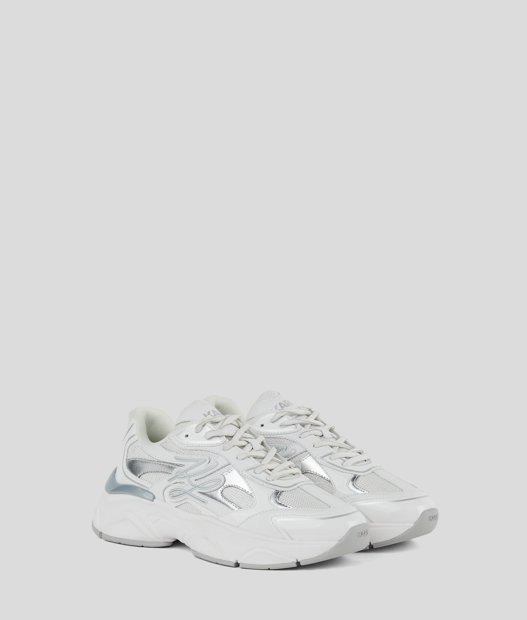 KOMET AUTOGRAPH SNEAKERS